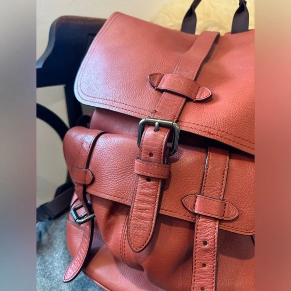 Coach Hudson Leather Backpack - Picture 4 of 16